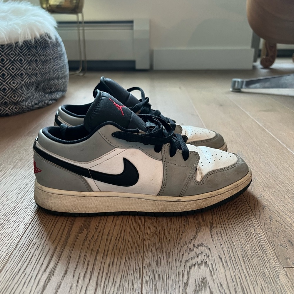 Nike Men's Black and White Sneakers